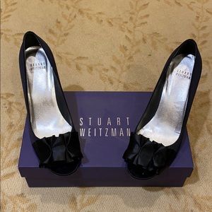 STUART WEITZMAN Satin evening shoes